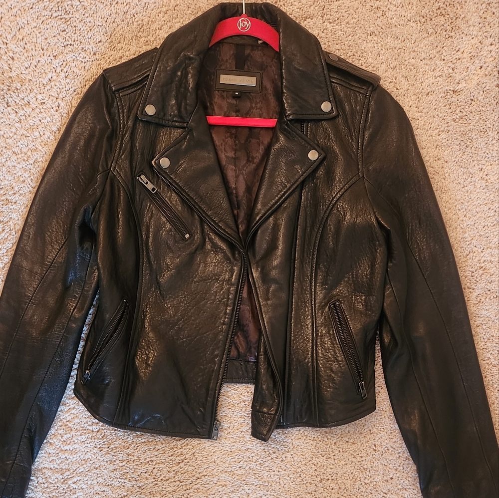 Black Rivet Leather Jacket Women's Black Moto Zip Up Biker Coat Size Medium - Picture 1 of 9